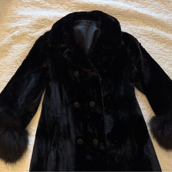 Vintage genuine fur jacket chocolate brown puff sleeve detail - Picture 5 of 12